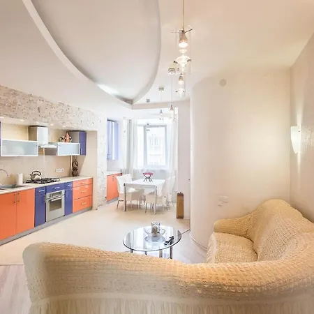 Tairovo Usmivka Apartment *